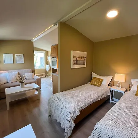 Cozy Near Apartmán *