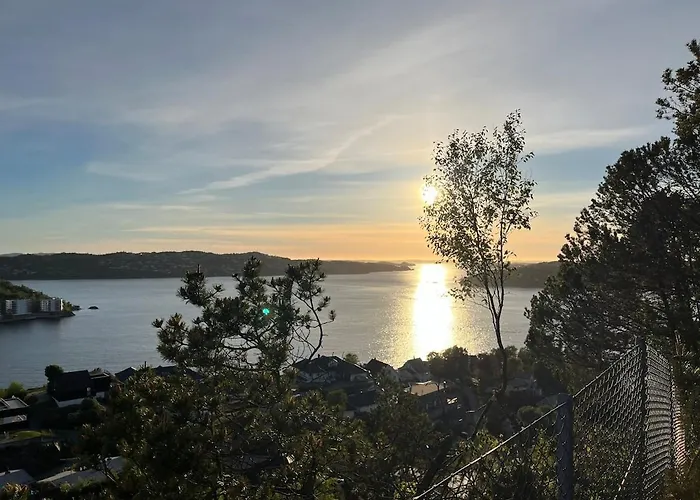 Cozy Near Apartmán Bergen