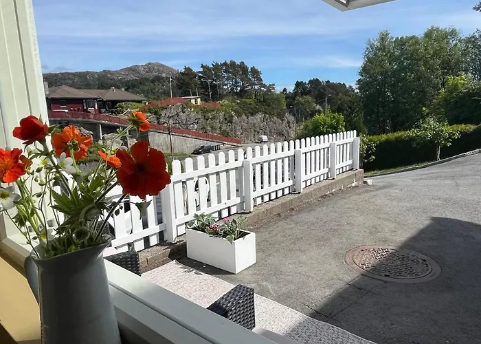 Cozy Near Apartmán Bergen